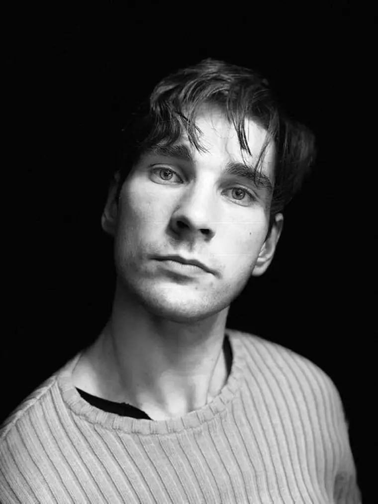 Theo Rose nu este singura! Vedete care și-au anunțat sarcina la scurt timp după ce au început o nouă relație