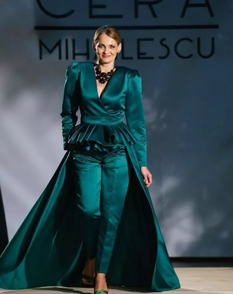 Elvira Deatcu și-a cunoscut soțul în liceu: “Eu l-am cerut în căsătorie. Nu a fost cu inel, cu îngenuncheat, nimic din toate astea”. Exclusiv