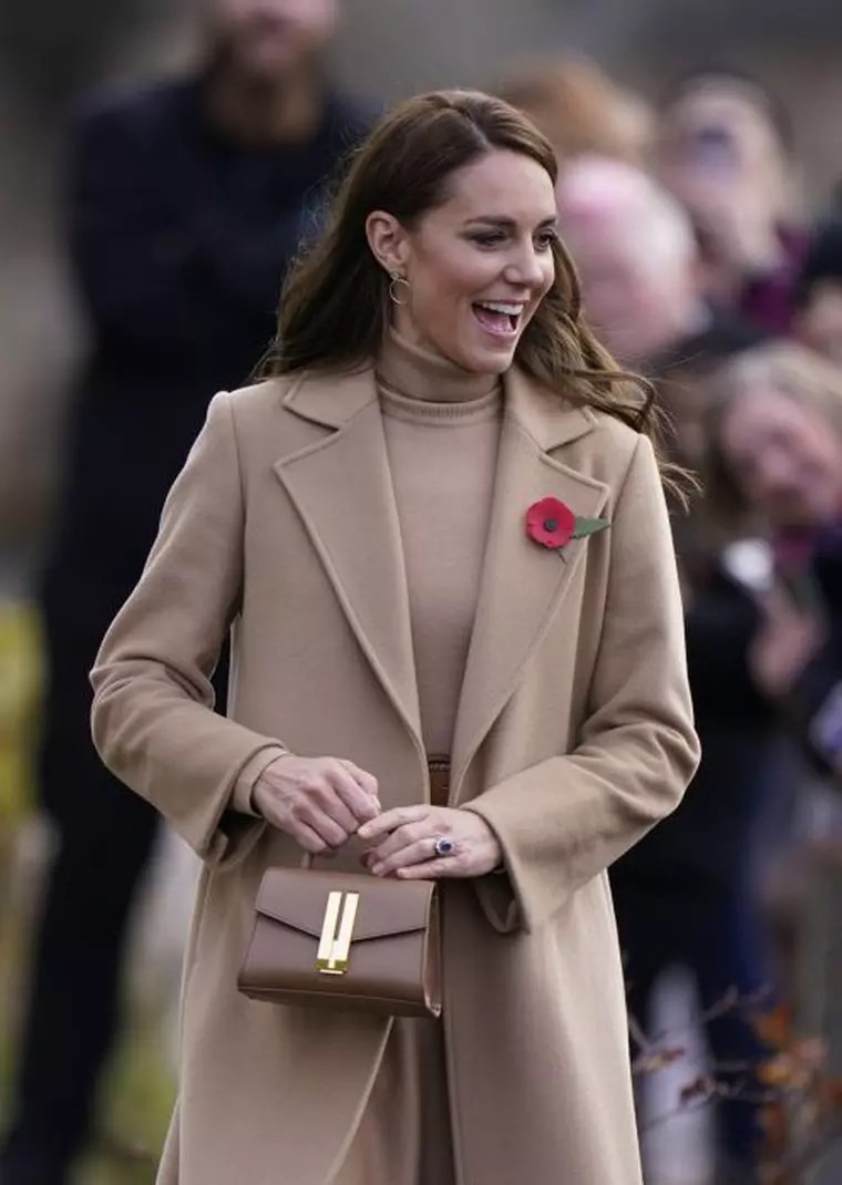 Cât costă geanta preferată a Prințesei de Wales. Kate Middleton o alege pentru majoritatea aparițiilor publice