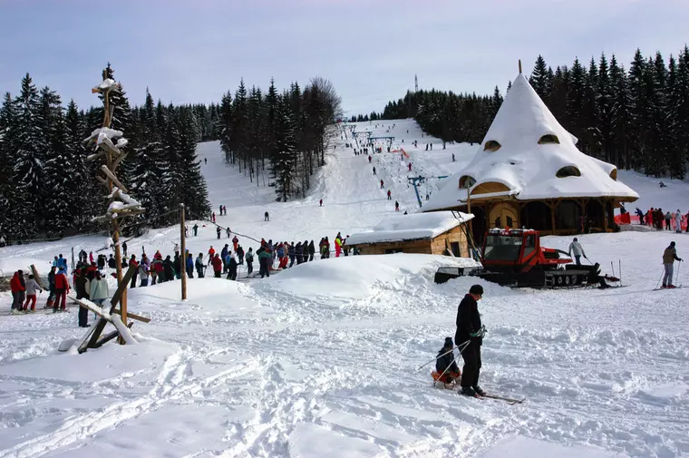 Stațiuni de schi pentru începători și pentru copii în România