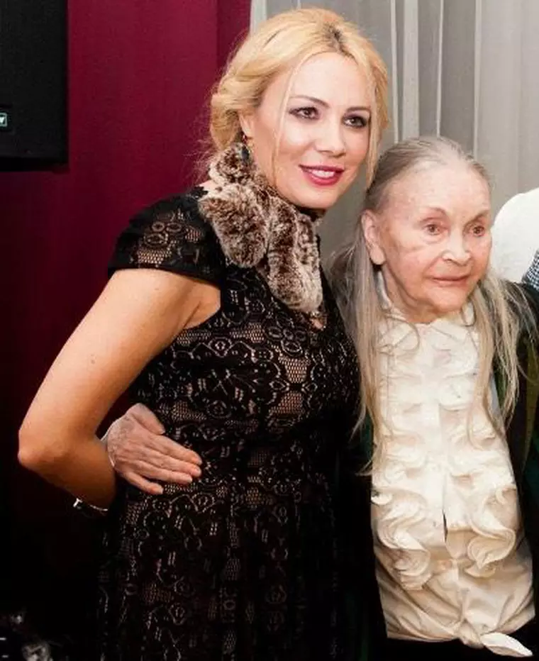 Dana Săvuică, la 53 de ani: “Cel mai mare defect este că încă nu am învățat cum să iert”. Ce relație are cu fiica ei / Exclusiv