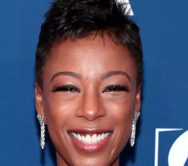 Top 10 tunsori și coafuri pentru femeile de peste 50 de ani. Hairstyliştii celebrităților te învață să fii cool!