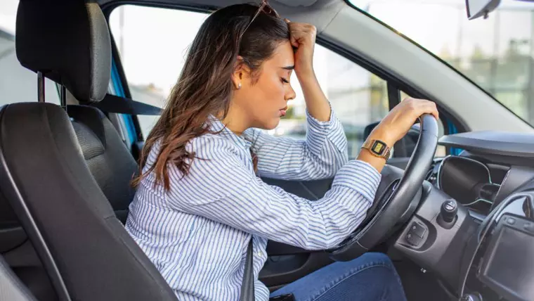 Cum eviți accidentele rutiere – sfaturi pentru începători și profesioniști