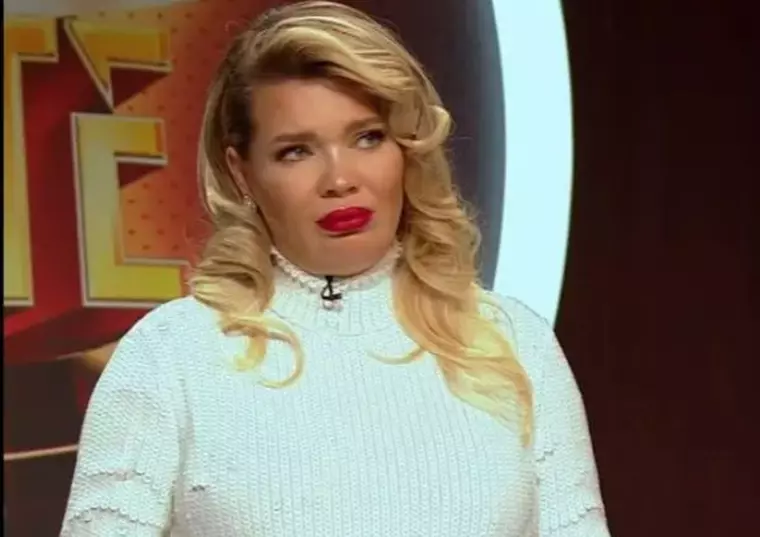 "O să încerc să nu mai plâng". Gina Pistol renunță la colaborarea cu Antena 1 și se retrage pentru a-și crește fiica