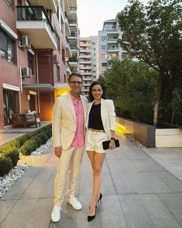 5 cupluri de vedete din România pentru care iubirea este „pentru totdeauna”