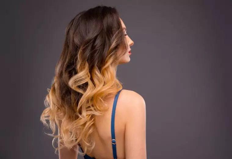 Cum să te vopsești în 2023. Tendințele anului în materie de culoarea părului
