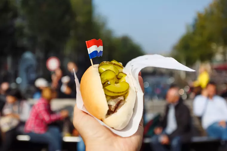 Specialități din Olanda. Ce mâncăruri să încerci în Țările de Jos!