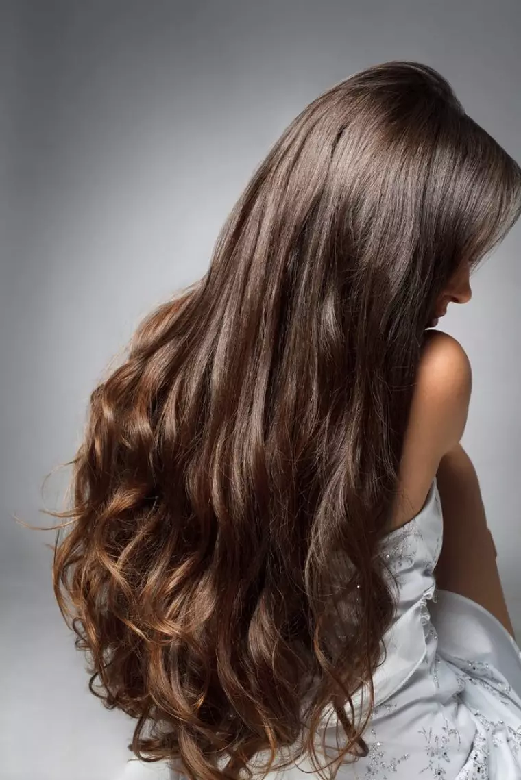 4 tunsori pe care să le eviți după vârsta de 40 de ani. Te fac să arăți mai bătrână