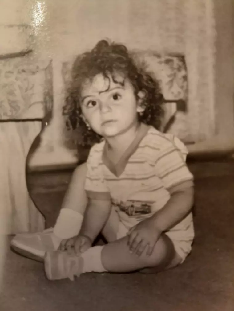 Minola în copilărie. Sursă foto: Arhivă personală