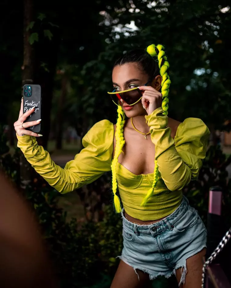 Obține un look de festival autentic cu produsele Belher. Cumpără un produs la preț întreg sau două produse cu 20% discount