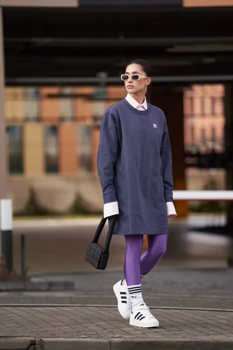 Poartă acești sneakers după propriile preferințe - cu o rochie, cu un costum sau cu un trening!