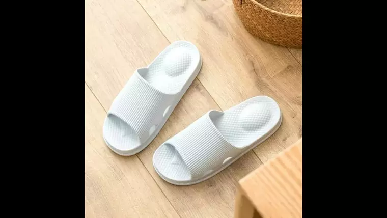 Modele de încălțăminte de care ai nevoie vara asta 