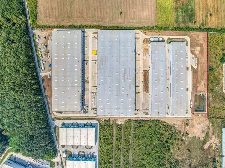 Băuturile tari și vinurile bune se livrează din CTPark Bucharest North: FineStore se alătură comunității CTP prin închirierea unui depozit de aproape 10.000 mp