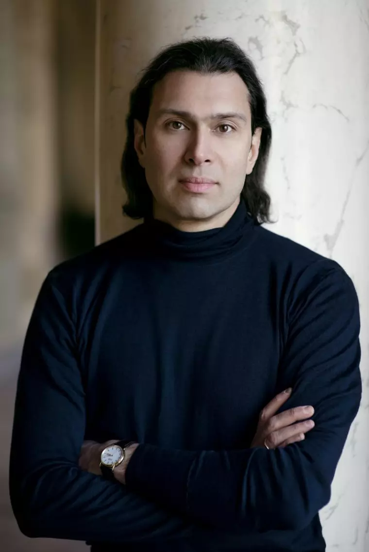 Dirijorul Vladimir Jurowski revine pe scena Festivalului Internațional George Enescu alături de Orchestra Operei de Stat Bavareze