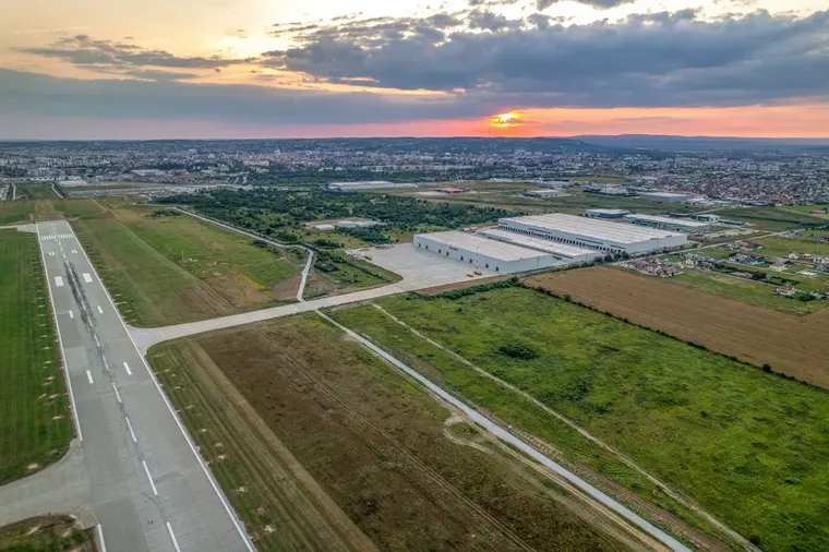 Raben își extinde dezvoltarea în România în CTPark Oradea Cargo Terminal, ajungând la 15.000 mp de spații închiriate cu CTP în toată țara
