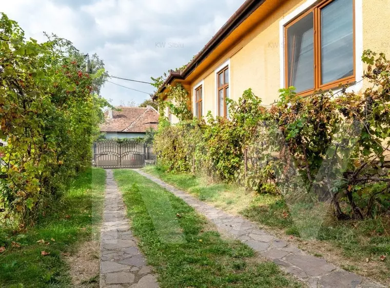 Vrei să fii vecin cu președintele? Iată cât trebuie să plătești pentru noua ta casă