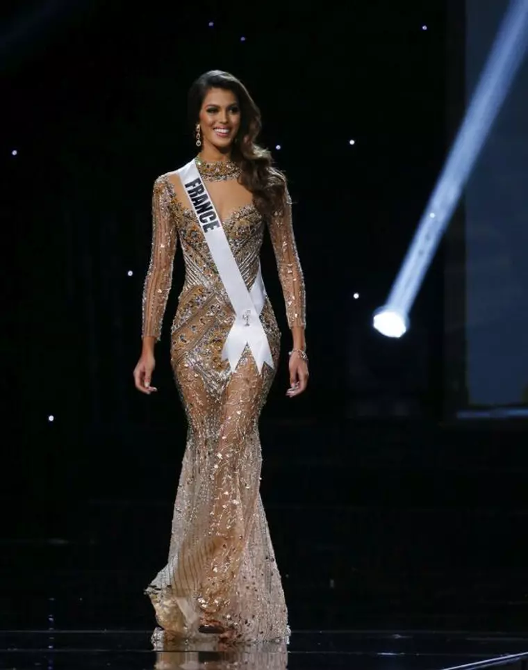 Cele mai frumoase ținute de la Miss Universe de-a lungul timpului. Rochiile valorează zeci de mii de euro