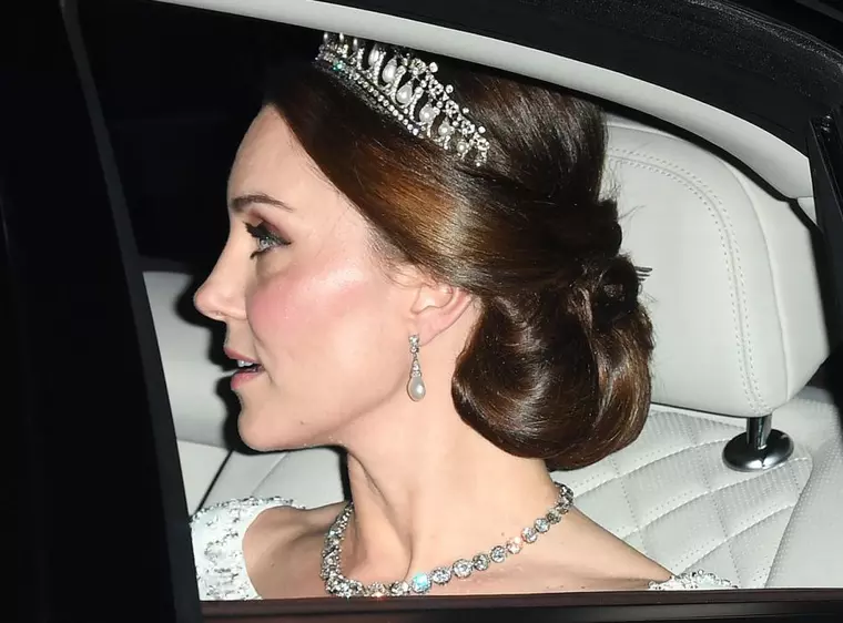 15 momente când Kate Middleton a purtat o tiară. Cele mai impresionante apariții ale Prințesei de Wales