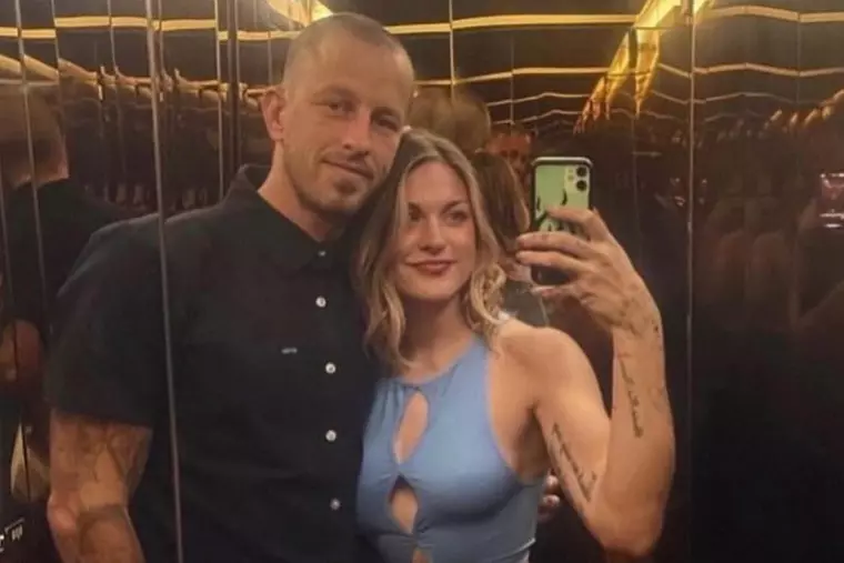Cum arată și ce face astăzi Frances Bean Cobain. Fiica legendarului Kurt Cobain are 31 de ani