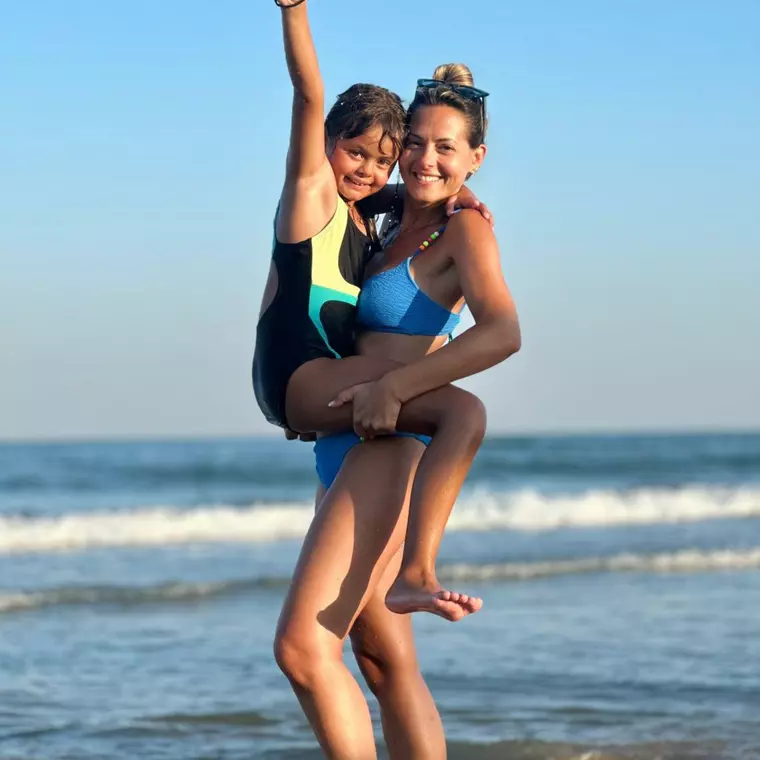 Eda Marcus împreună cu Aria, fiica ei. Sursă foto; Arhivă personală
