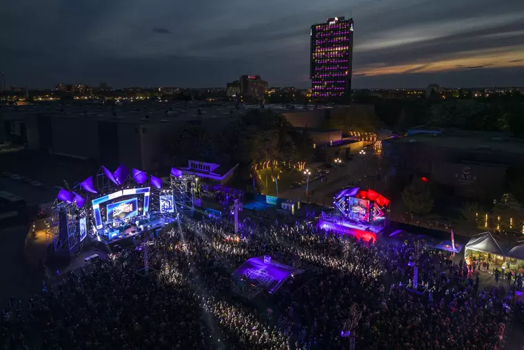 Connect-R și Șuie Paparude stau ferm pe poziții: trei zile ne mai despart de Red Bull SoundClash 2024