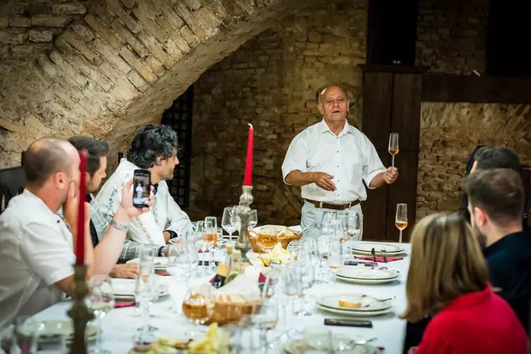 Castelul Bethlen-Haller, desemnat de Top Hotel Awards „Cea mai bună destinație de turism viticol din România”