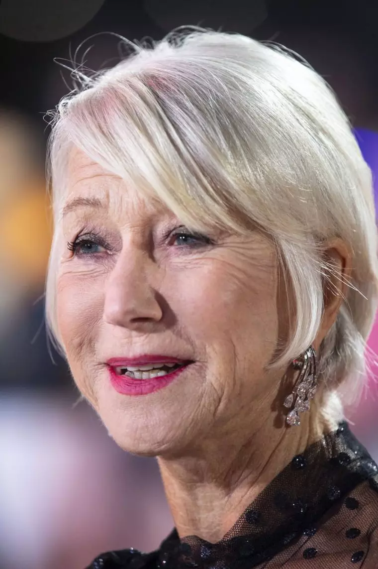 Tunsori scurte care avantajează orice femeie de peste 50 de ani. Sunt preferatele vedetelor