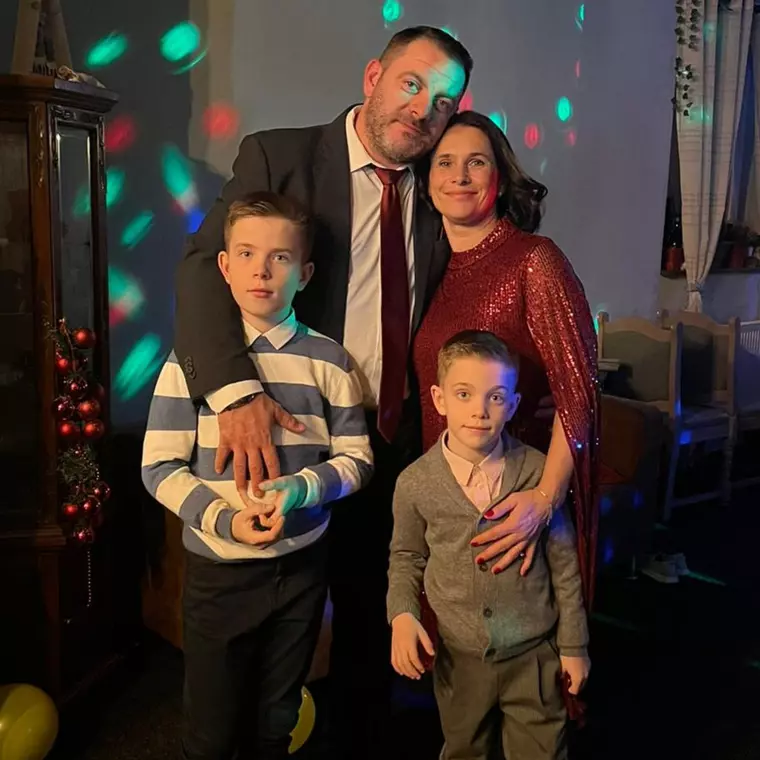 Lavinia Miloșovici alături de familie. Sursă foto: Arhivă personală