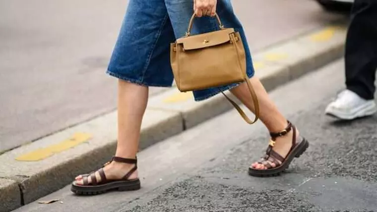 Sandale de damă pentru 2024: Modele de la UrbanShoes