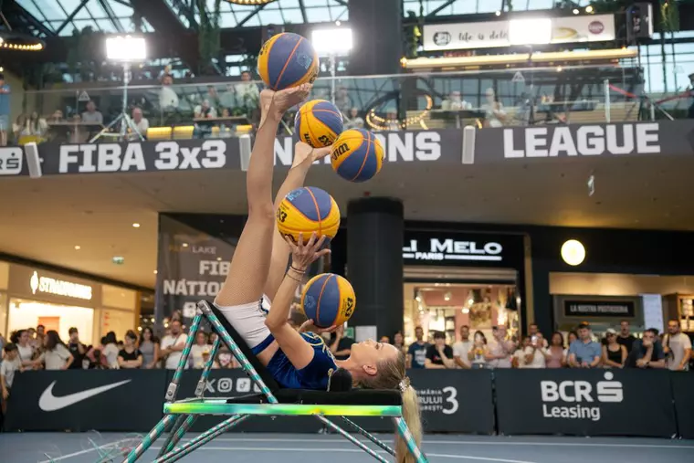 Spiritul Euro 2024 și la meciurile de baschet: A fost atmosferă incendiară în ParkLake Shopping Center la meciurile României din Liga Națiunilor la 3x3