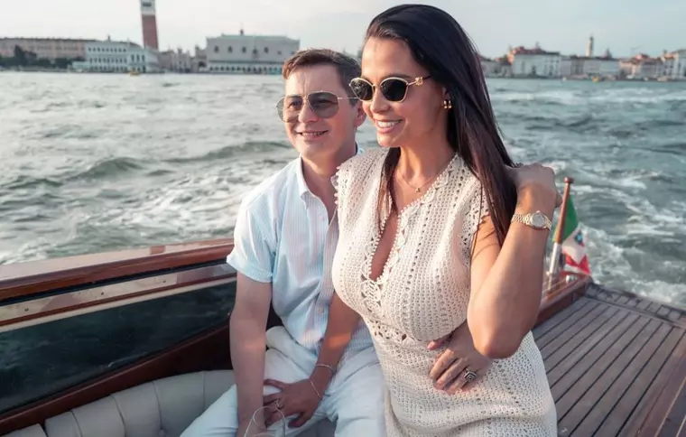 Anca Serea, dezvăluiri despre viața cu Adrian Sînă și cei șase copii: “Știm când trebuie să dezbatem un subiect și când nu e cazul”/ Exclusiv