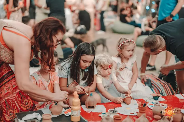 Balkanik Festival – Home of World Music, un muzeu viu al reinterpretării, diversității și descoperirilor, între 6 și 8 septembrie la Grădina Uranus din București