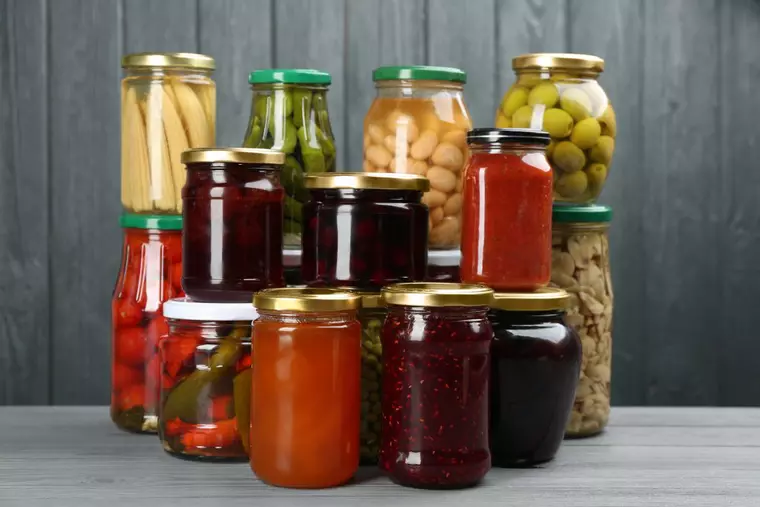 La ce temperatură se sterilizează borcanele