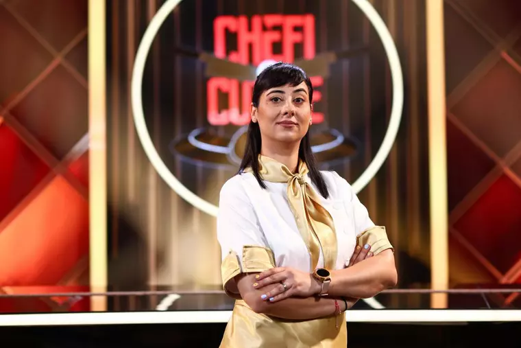 Cum arată echipele „Chefi la cuțite” sezonul 14. O concurentă a leșinat când a auzit că primește tunica