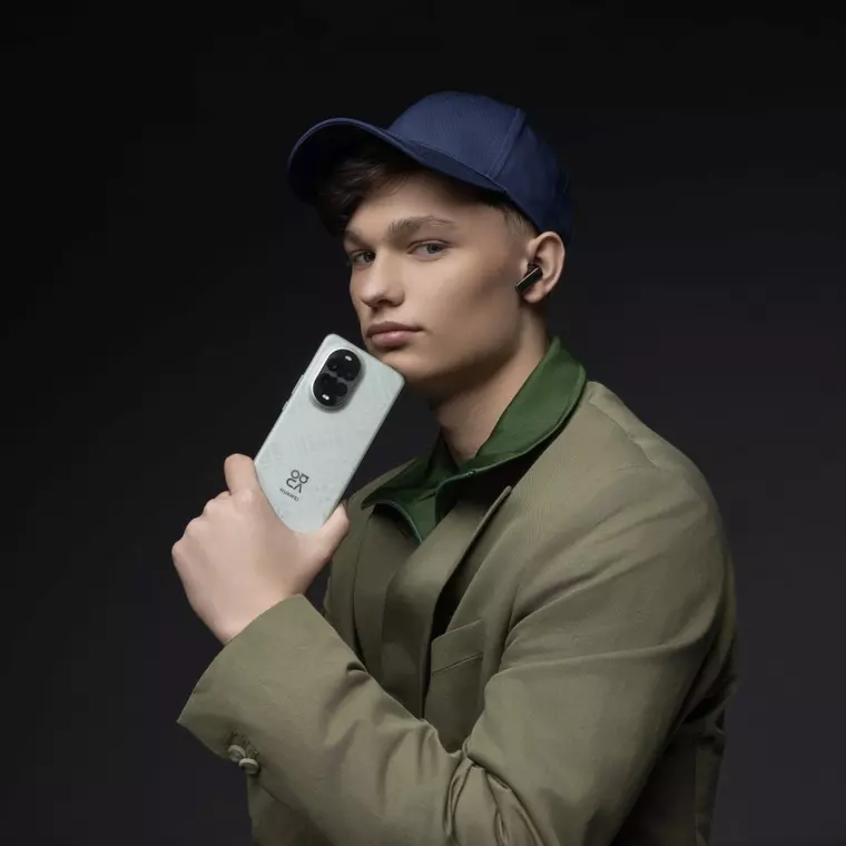 Călătorii, muzică și apeluri perfecte – noile căști HUAWEI FreeBuds Pro 4 sunt mereu alături de tine