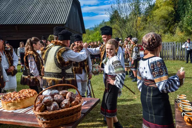 De ce este bine să te îmbraci în haine noi de Paște