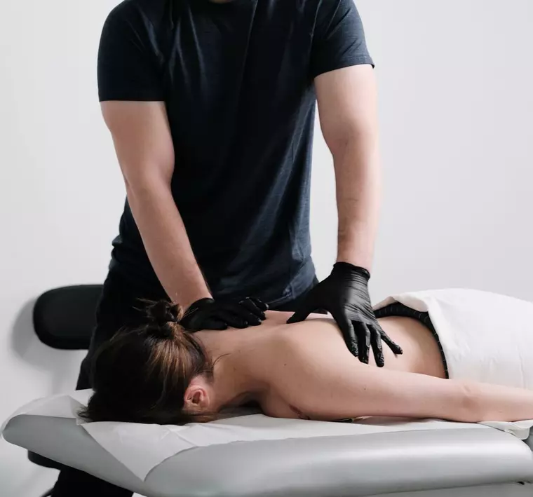 Recuperare medicală la clinica Synchronic Medical