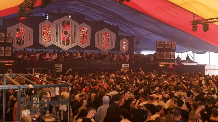 Festivalul Sunwaves continuă pentru a patra zi în Mamaia