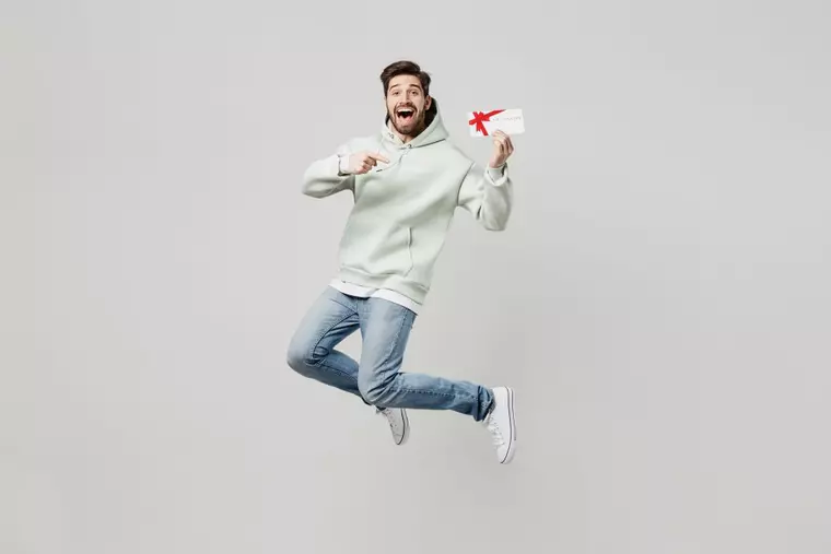 7 ianuarie e ziua Ionilor! Ai uitat? Cum să alegi cadoul potrivit în ultima clipă