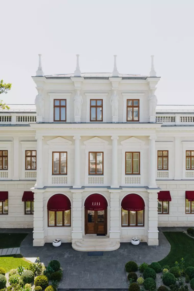 TOFF Galleries şi Simona’s Luxury at Home dezvăluie Baccarat Experience, un nou spaţiu dedicat universului Baccarat şi esteticii luxului contemporan