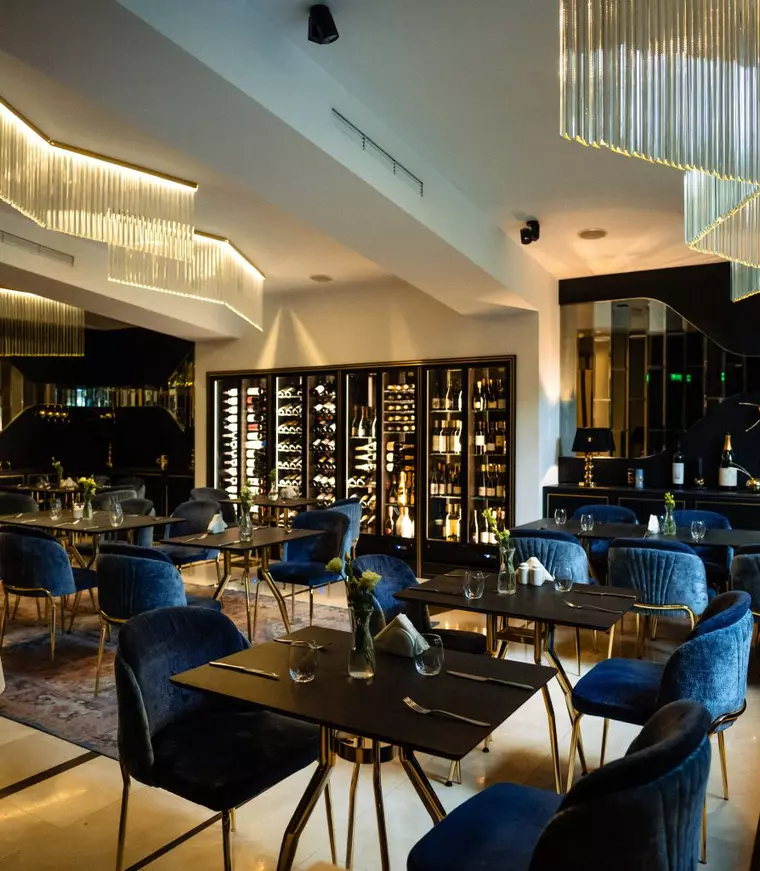 L’Atelier, restaurantul gastronomic al Hotelului Epoque din București, câștigă Wine Spectator 2026 Best of Award of Excellence