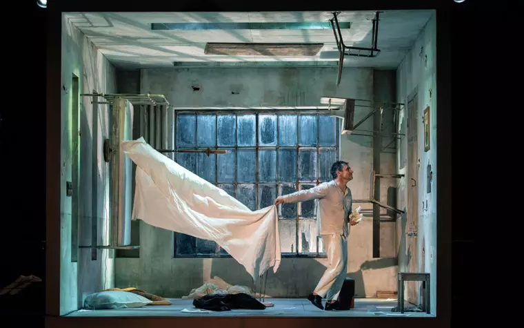 Teatrul EXCELSIOR încheie stagiunea 2025–2026 cu peste 35.000 de spectatori, cinci premiere, numeroase nominalizări și premii