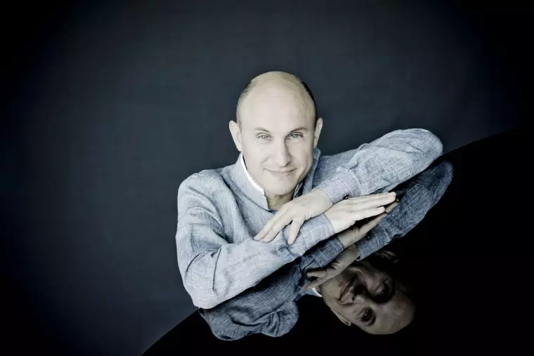 Concursul Enescu 2026 aduce pe scena Ateneului Român șase recitaluri camerale extraordinare susținute de membri ai juriului și mari artiști ai scenei internaționale