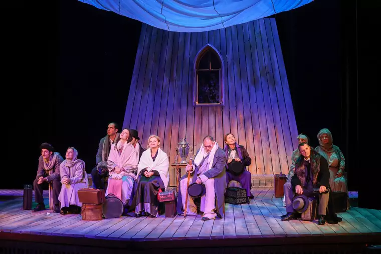 Teatrul Național „I.L.Caragiale” din București anunță premiera spectacolului "Livada de vișini", în regia lui Horațiu Mălăele