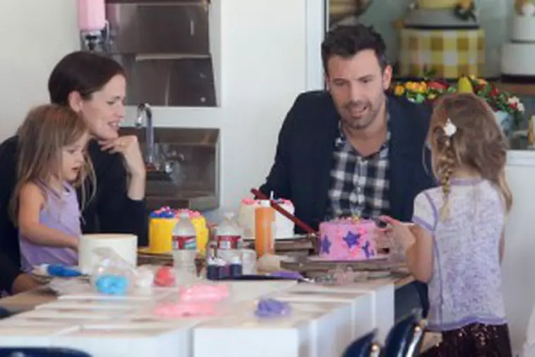 Jennifer Garner And Ben Affleck Spend Time With Their Girls At Cakemix