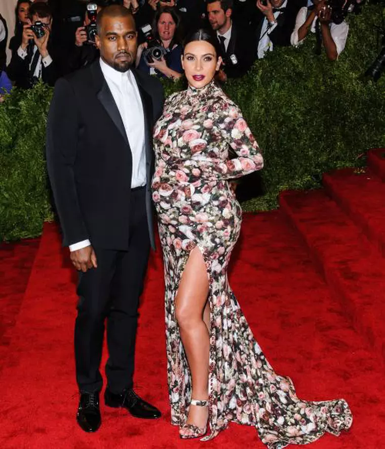 RTEmagicC_kim_kardashian_kanye_west_1_02.jpg