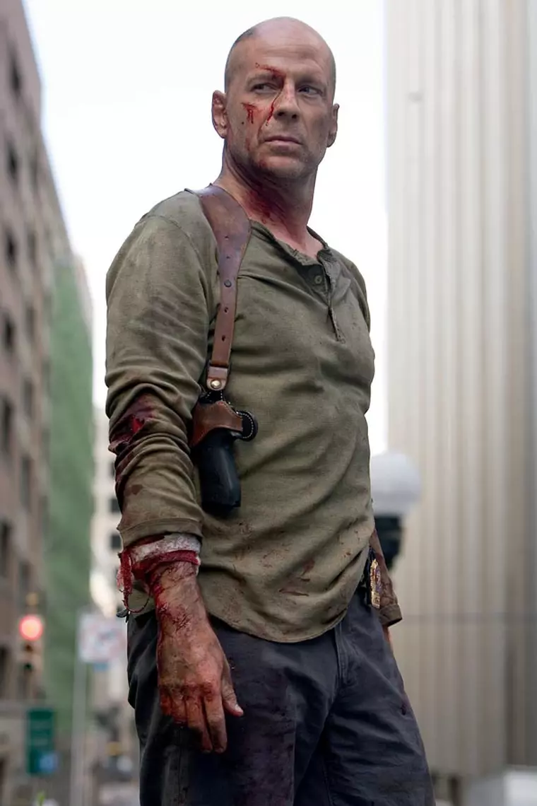 2007 - Live Free or Die Hard - Movie Set