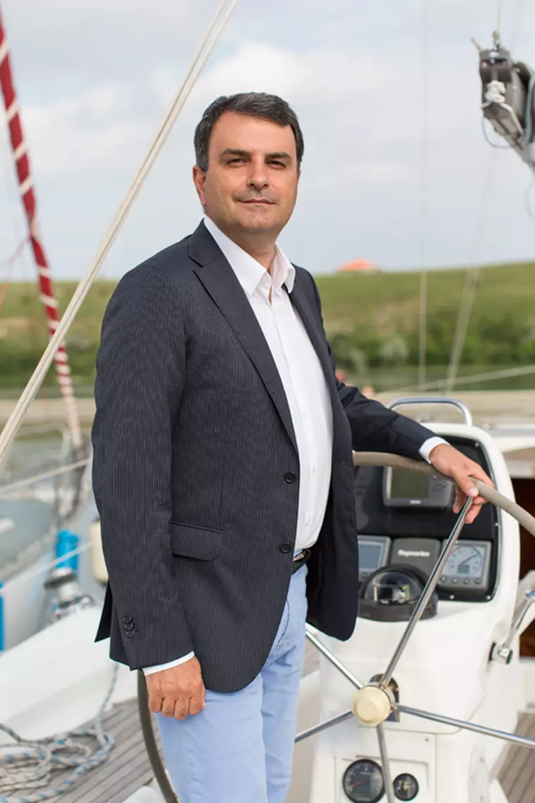 Lucian-Mandruta1