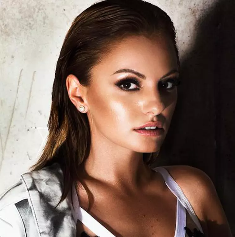 alexandra stan