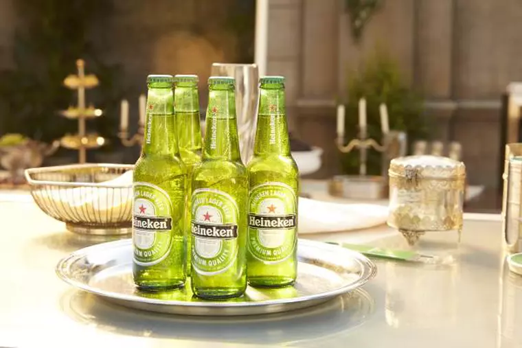 Bottle Shot Heineken James Bond1